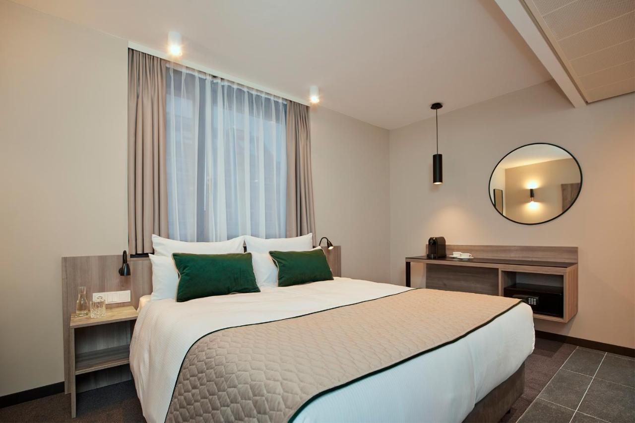 Leonardo West Hotel