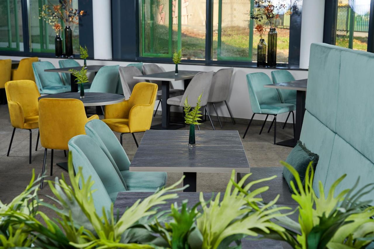 Leonardo West Hotel 4*